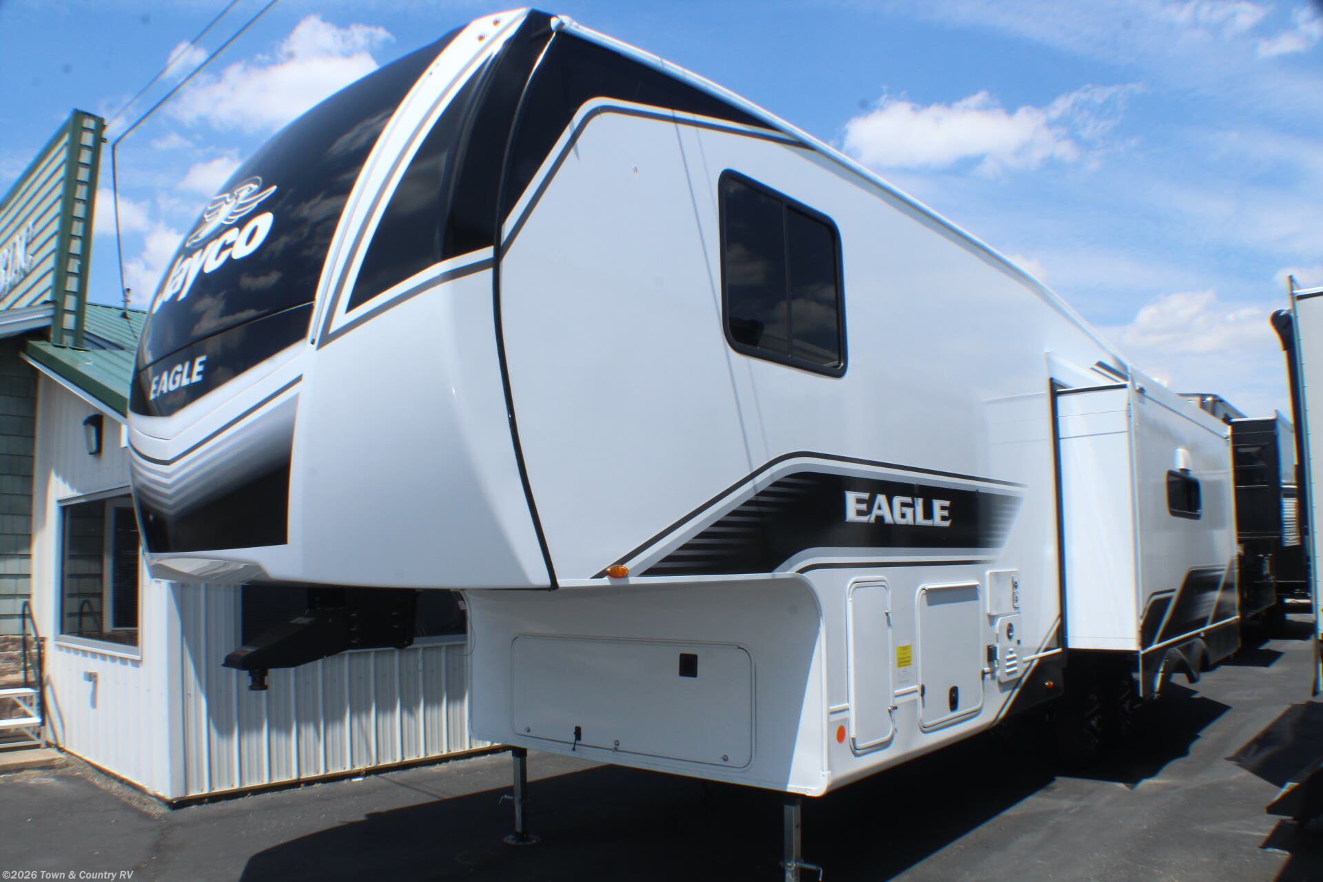 New 2026 Jayco Eagle HT 29RLC available in Clyde, Ohio