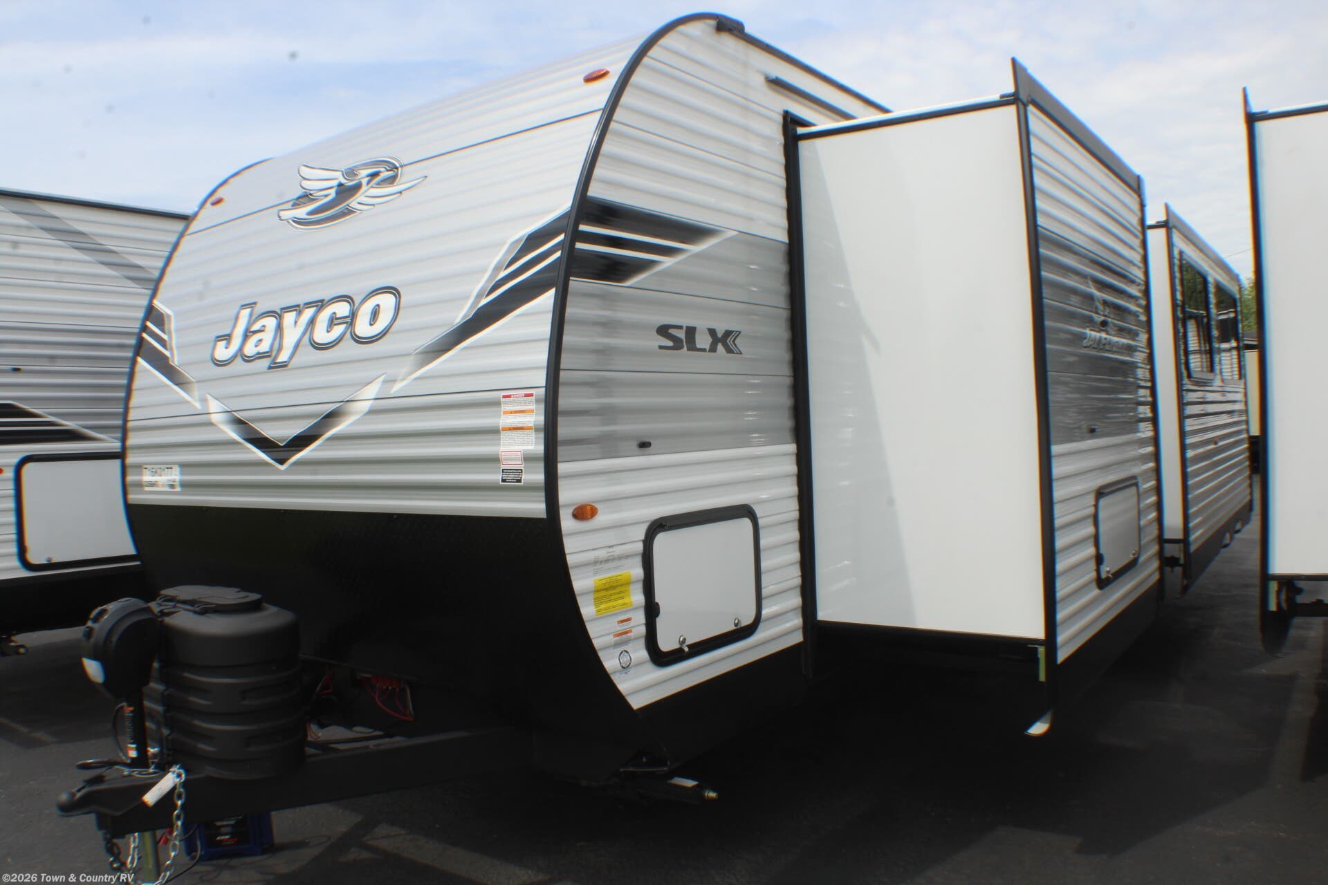 New 2026 Jayco Jay Flight SLX 325BHT available in Clyde, Ohio
