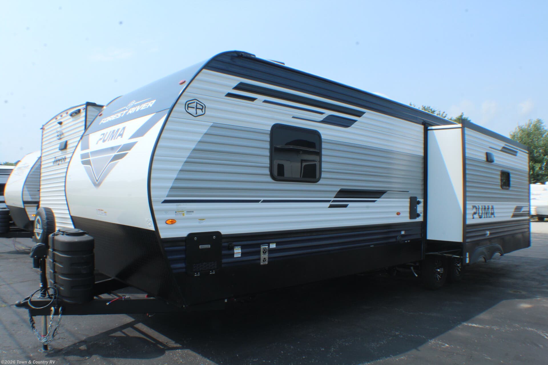 New 2027 Palomino Puma 290RL available in Clyde, Ohio