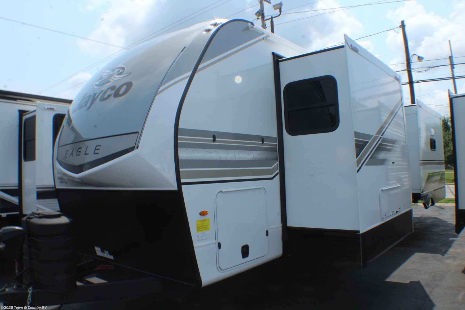 New 2027 Jayco Eagle 294CKBS available in Clyde, Ohio