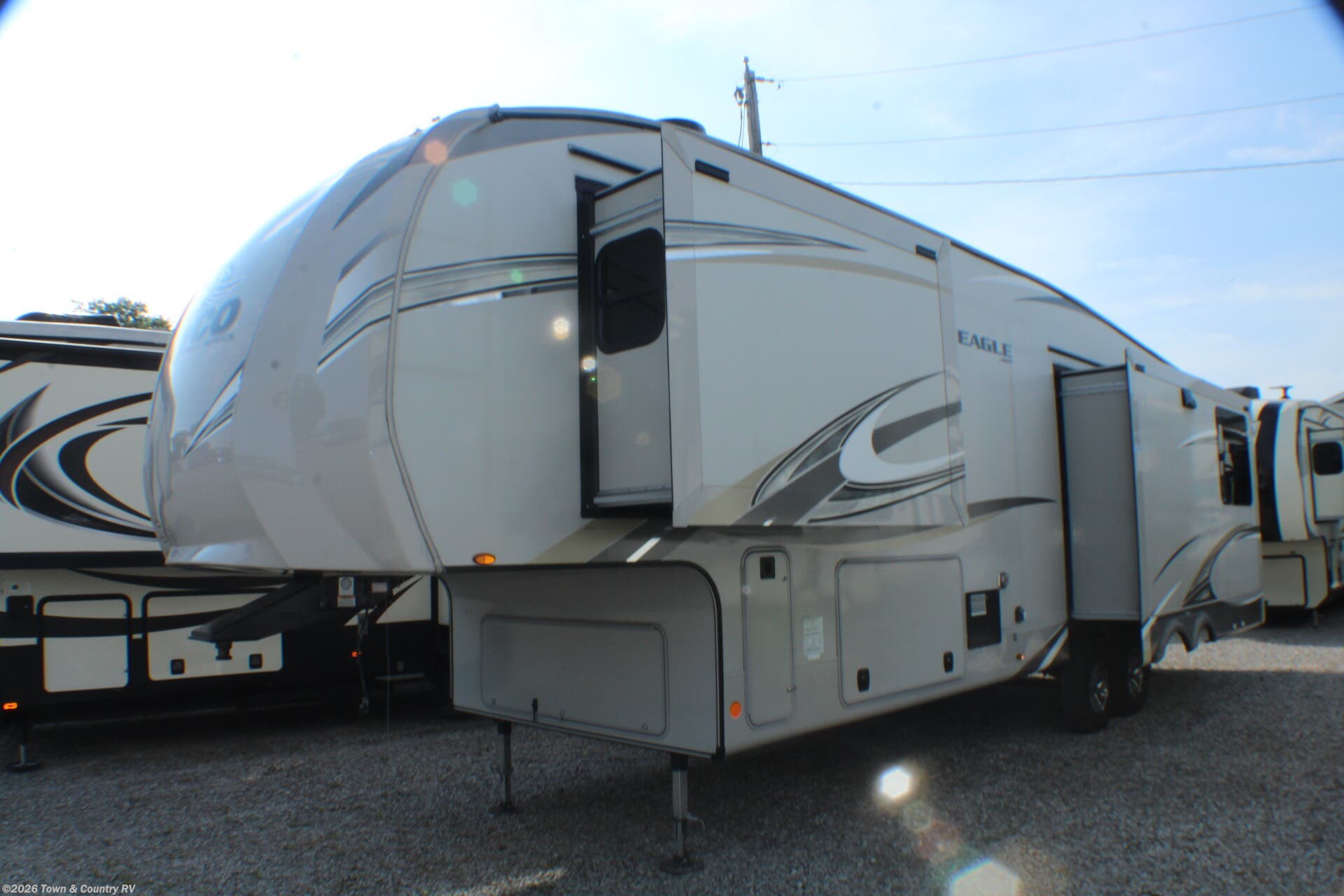 Used 2020 Jayco Eagle 317RLOK available in Clyde, Ohio