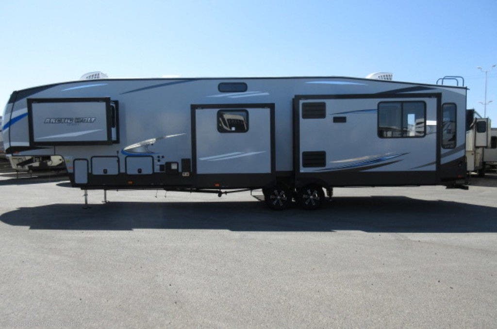 Fifth Wheel 2020 Forest River Arctic Wolf 3660SUITE