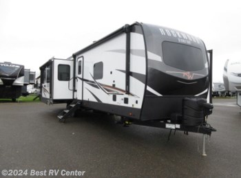 New 2022 Forest River  Signature Ultra Lite 8337RL available in Turlock, California