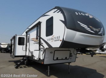 New 2022 Forest River Rockwood Signature Ultra Lite 8288SB available in Turlock, California