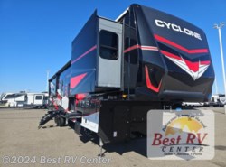 New 2025 Heartland Cyclone 4215 available in Turlock, California