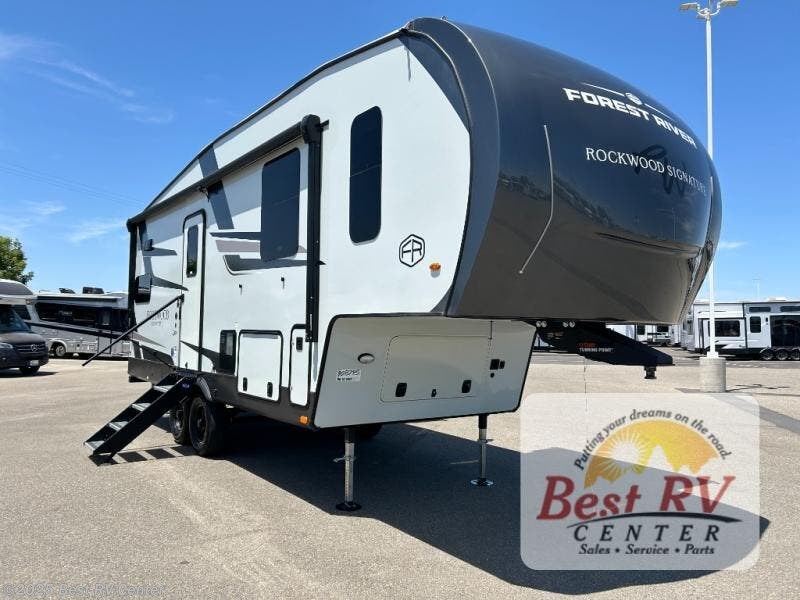 New 2025 Forest River Rockwood Signature R281RK available in Turlock, California