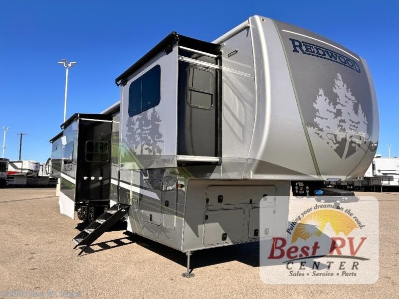 New 2026 Redwood RV Redwood 420FL available in Turlock, California