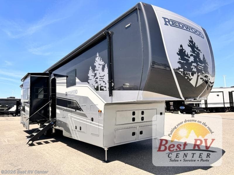 New 2026 Redwood RV Redwood 401LK available in Turlock, California