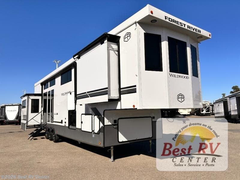 New 2027 Forest River Wildwood Heritage Glen ROOST43 available in Turlock, California