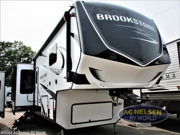 2022 Coachmen Brookstone 290RL available in Shakopee, MN