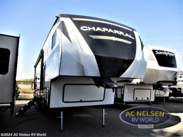 2022 Coachmen Chaparral Lite 274BH available in Shakopee, MN