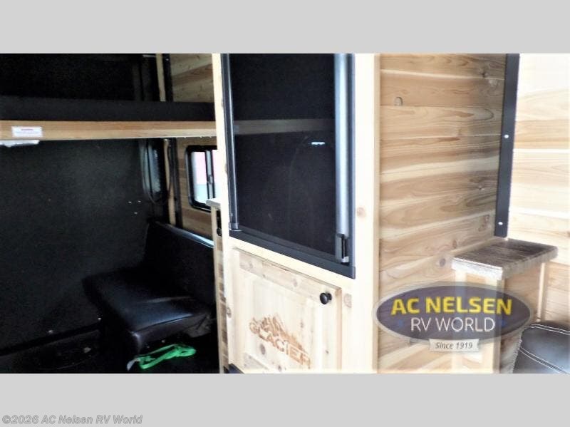 Fish House Trailer for sale Used Glacier Ice House Glacier 17' RV