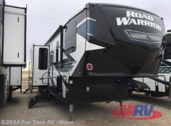 New 2022 Heartland Road Warrior 3965 available in Hewitt, Texas