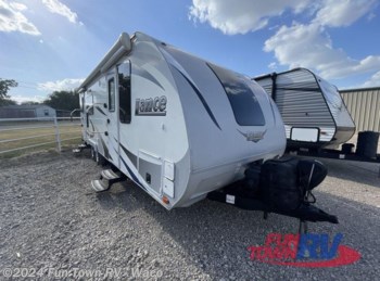 Used 2016 Lance 2285 Lance available in Hewitt, Texas