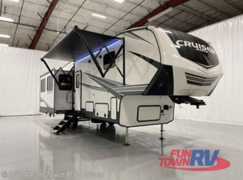 New 2023 CrossRoads Cruiser CR31SI available in Hewitt, Texas