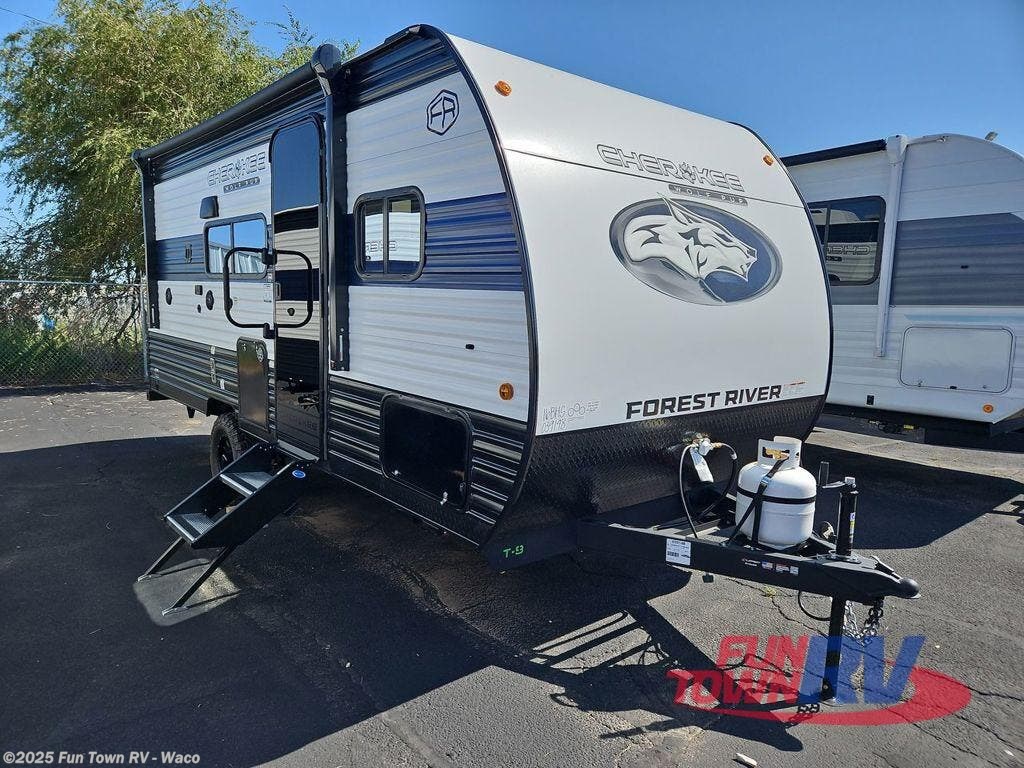 New 2026 Forest River Cherokee Wolf Pup 16BHSW available in Hewitt, Texas