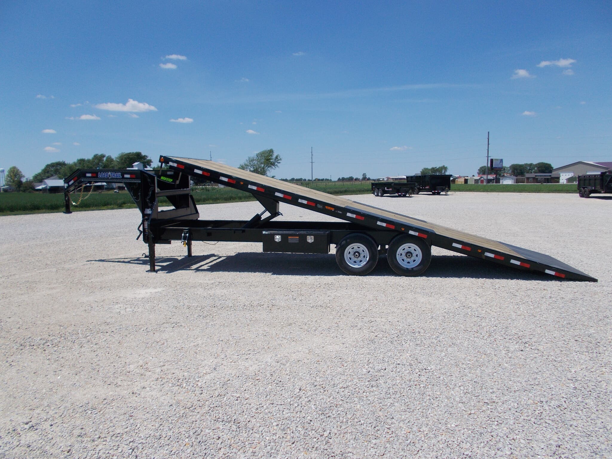 2021 Load Trail 102x26 Gooseneck Tilt Trailer 14k Gvwr 6970