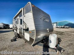 Used 2013 CrossRoads Zinger ZT28BH available in Delaware, Ohio