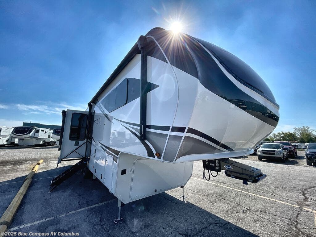 New 2025 Grand Design Solitude 310GK available in Delaware, Ohio