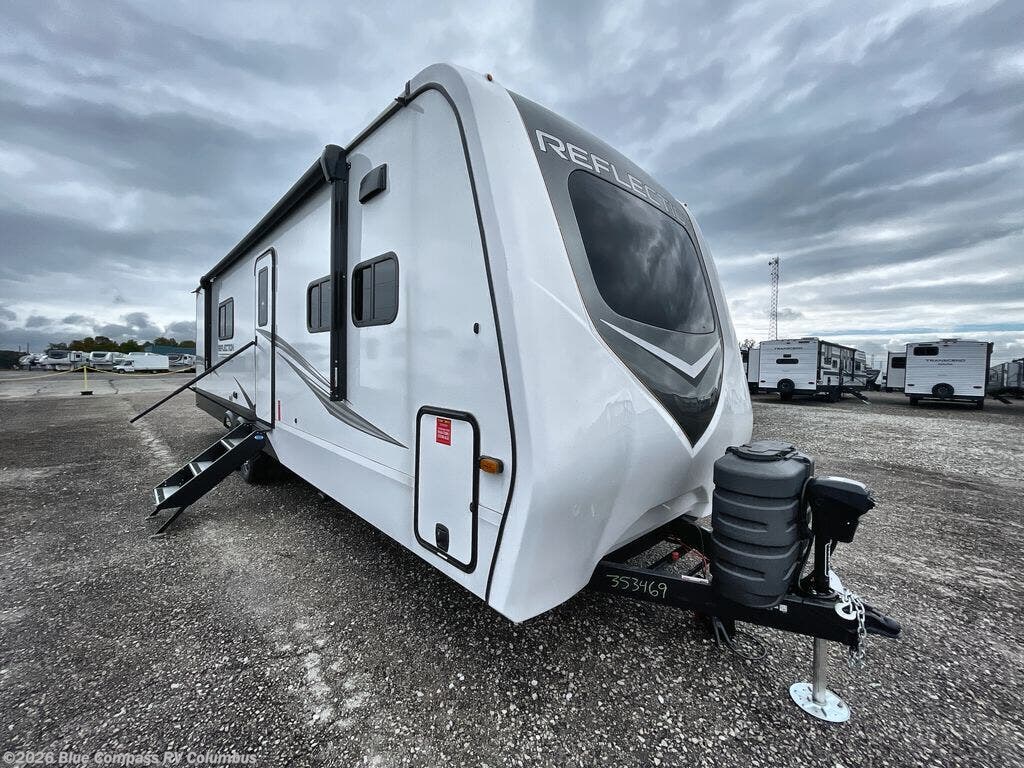 New 2025 Grand Design Reflection 322FKTS available in Delaware, Ohio