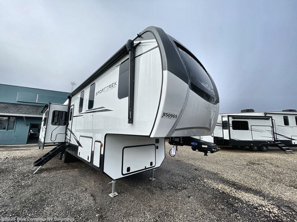 New 2026 Venture RV SportTrek Touring Edition STTF353VRK available in Delaware, Ohio