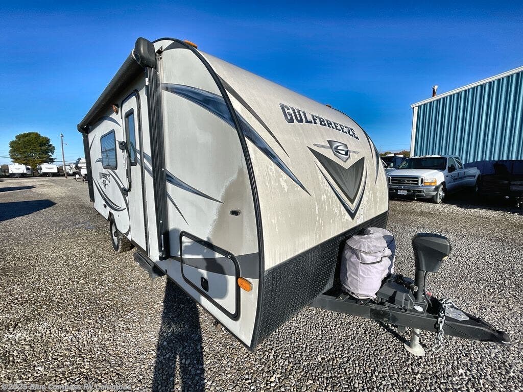 Used 2017 Gulf Stream Gulf Breeze Ultra Lite 19 FMB available in Delaware, Ohio