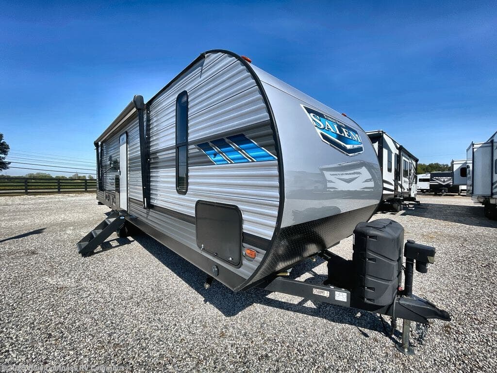 Used 2021 Forest River Salem 29VBUD available in Delaware, Ohio