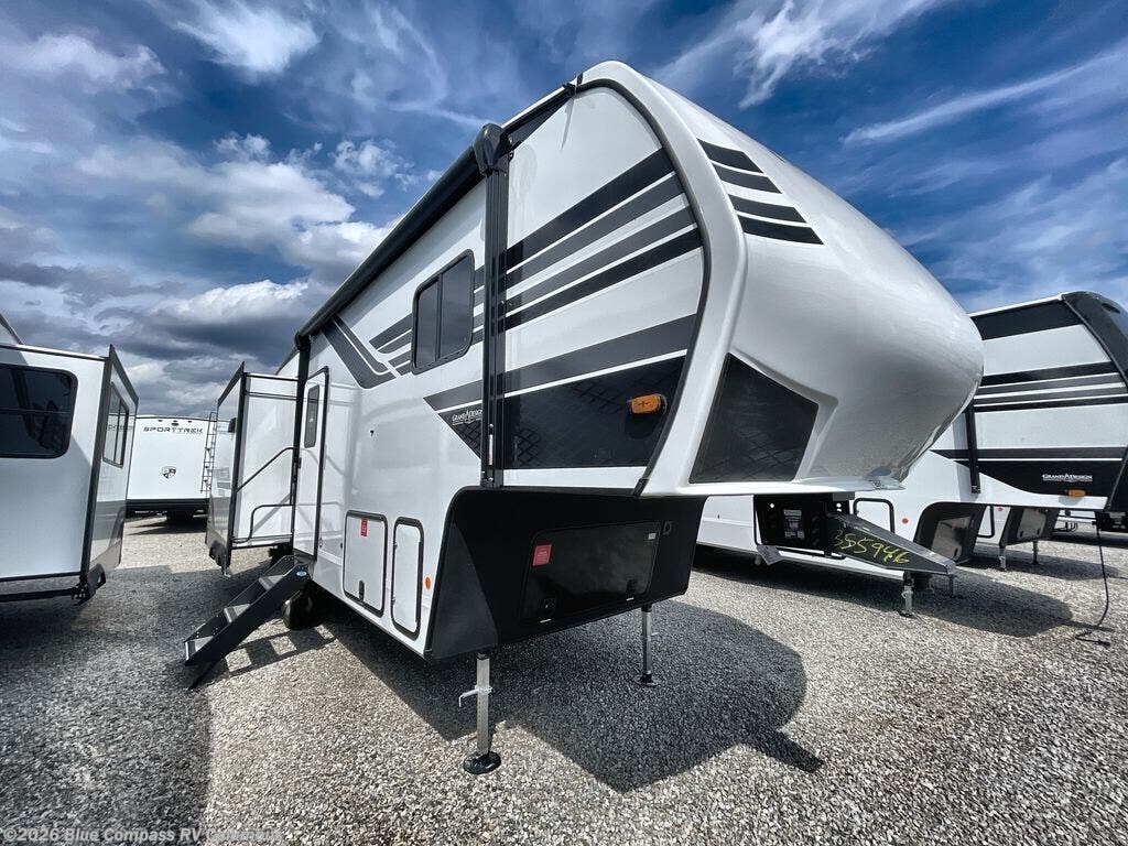 New 2026 Grand Design Reflection 100 Series 28RL available in Delaware, Ohio