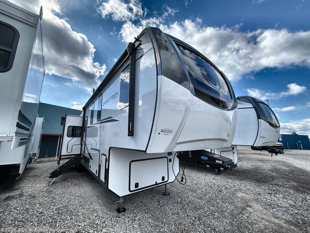 New 2026 Venture RV SportTrek Touring Edition STTF354VBH available in Delaware, Ohio