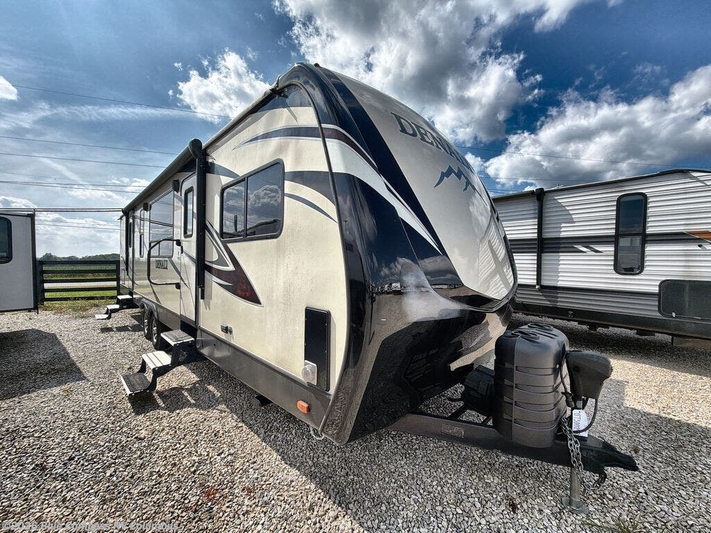 Used 2017 Dutchmen Denali 350FK available in Delaware, Ohio