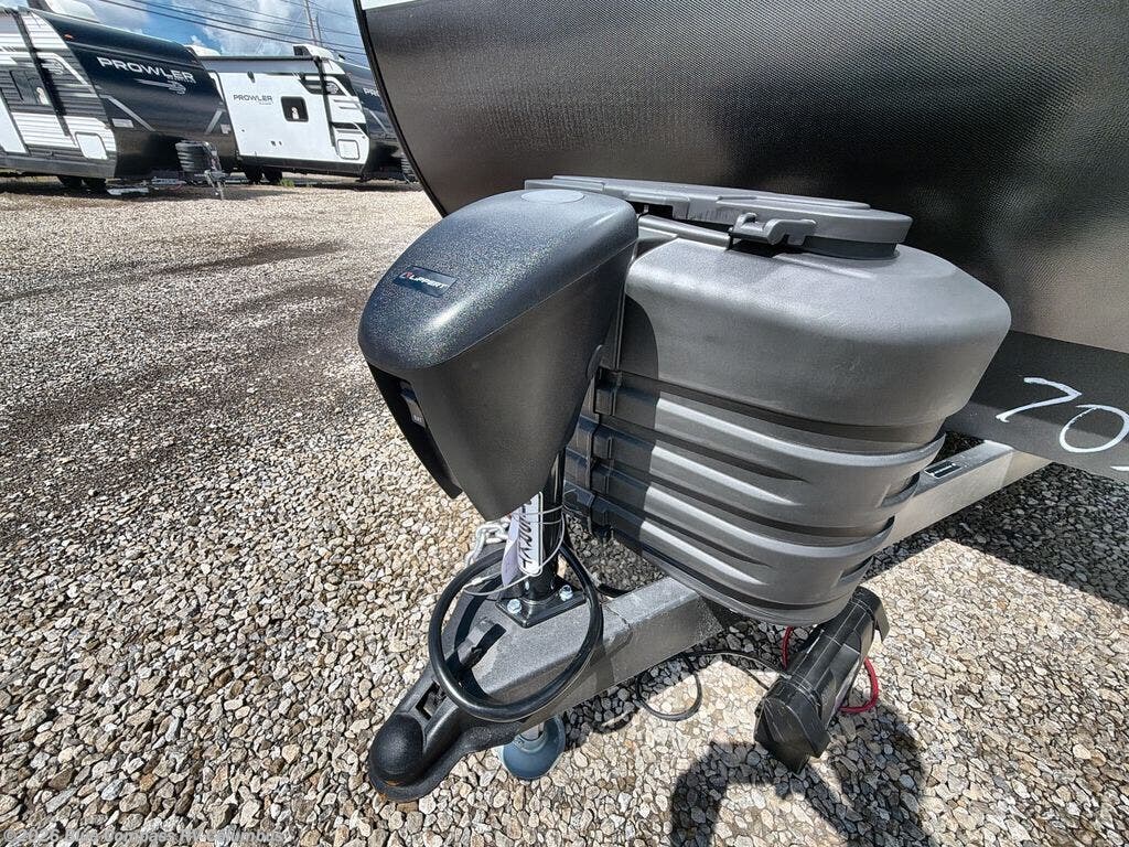 New 2027 Grand Design Transcend 315RKT available in Delaware, Ohio