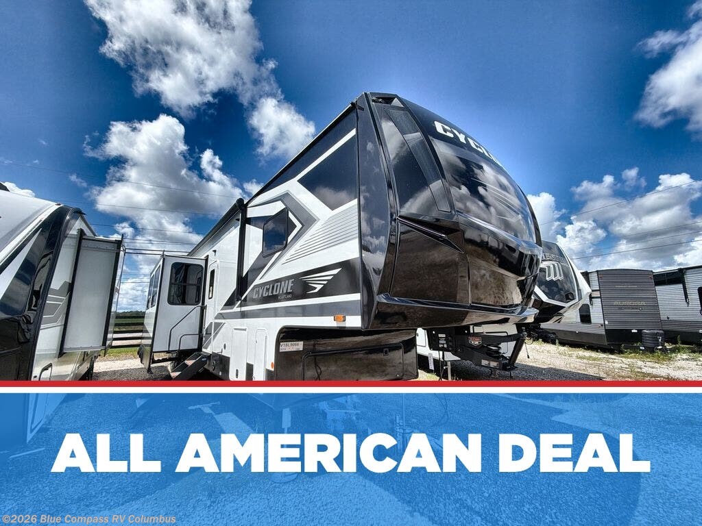 New 2027 Heartland Cyclone 3914 available in Delaware, Ohio