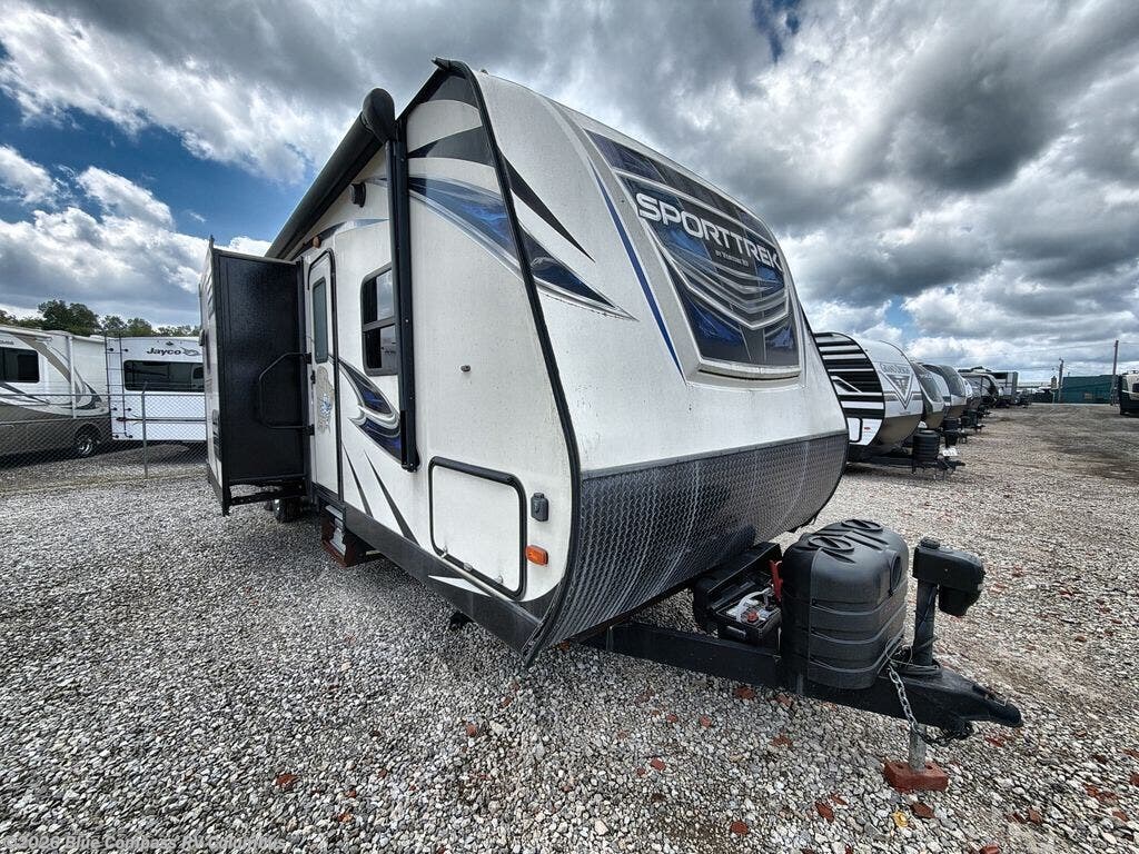 Used 2019 Venture RV SportTrek 320VIK available in Delaware, Ohio