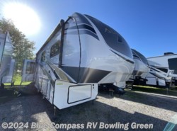 New 2022 Skyline Alliance Paradigm 390MP available in Bowling Green, Kentucky