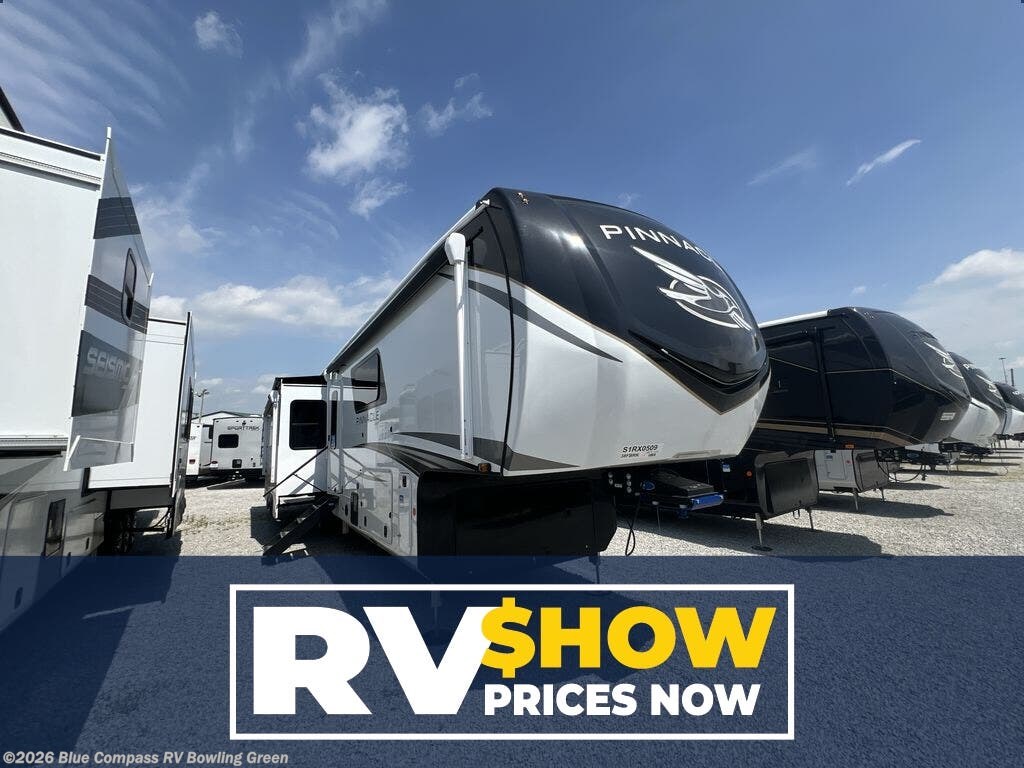 New 2025 Jayco Pinnacle 38KPTS available in Bowling Green, Kentucky
