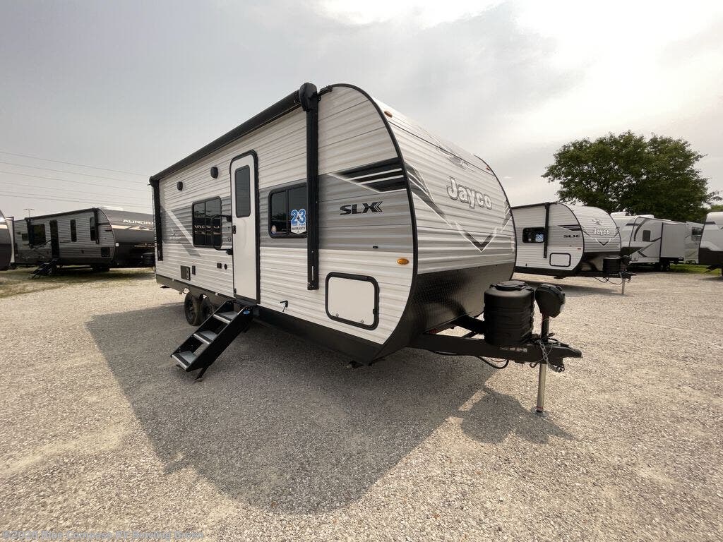 New 2026 Jayco Jay Flight SLX 225MLS available in Bowling Green, Kentucky