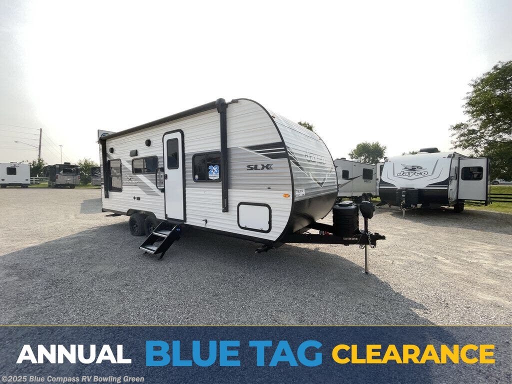New 2026 Jayco Jay Flight SLX 210QB available in Bowling Green, Kentucky