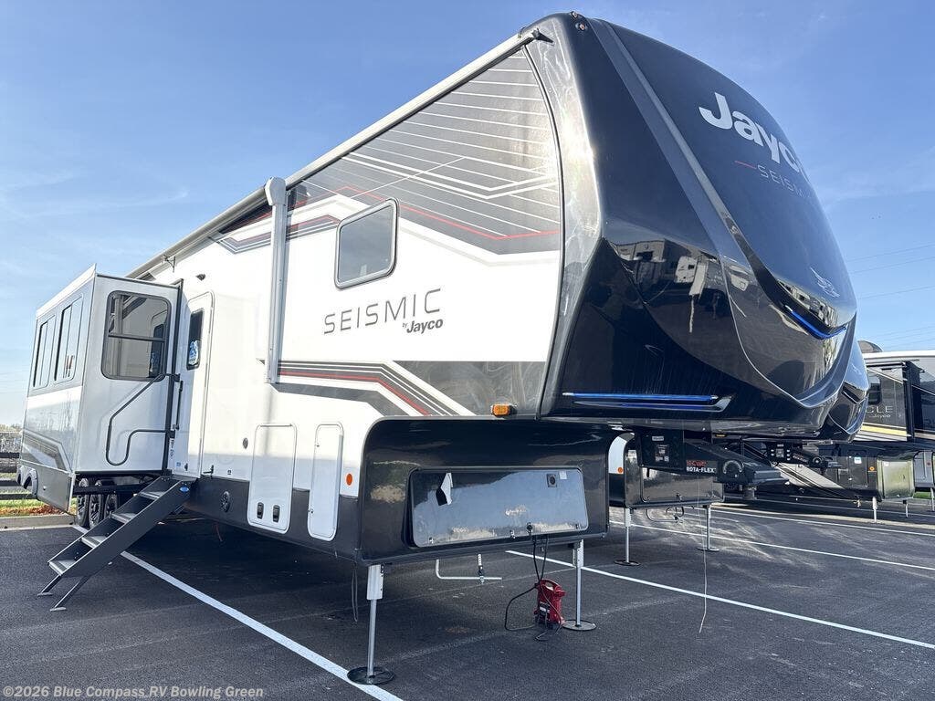 New 2025 Jayco Seismic 395 available in Bowling Green, Kentucky