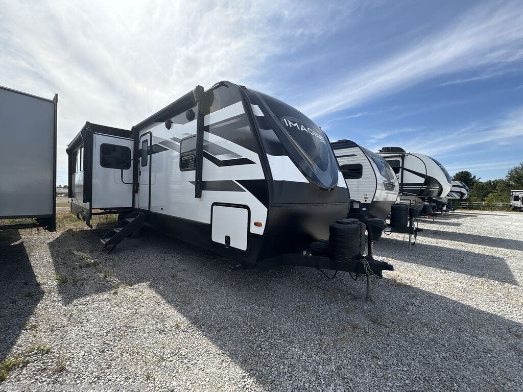 Used 2024 Grand Design Imagine 2970RL available in Bowling Green, Kentucky