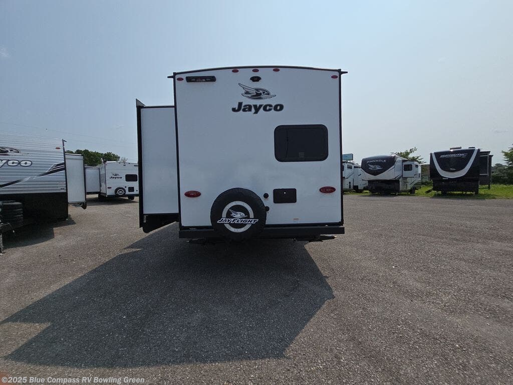 New 2026 Jayco Jay Flight SLX 333BTS available in Bowling Green, Kentucky