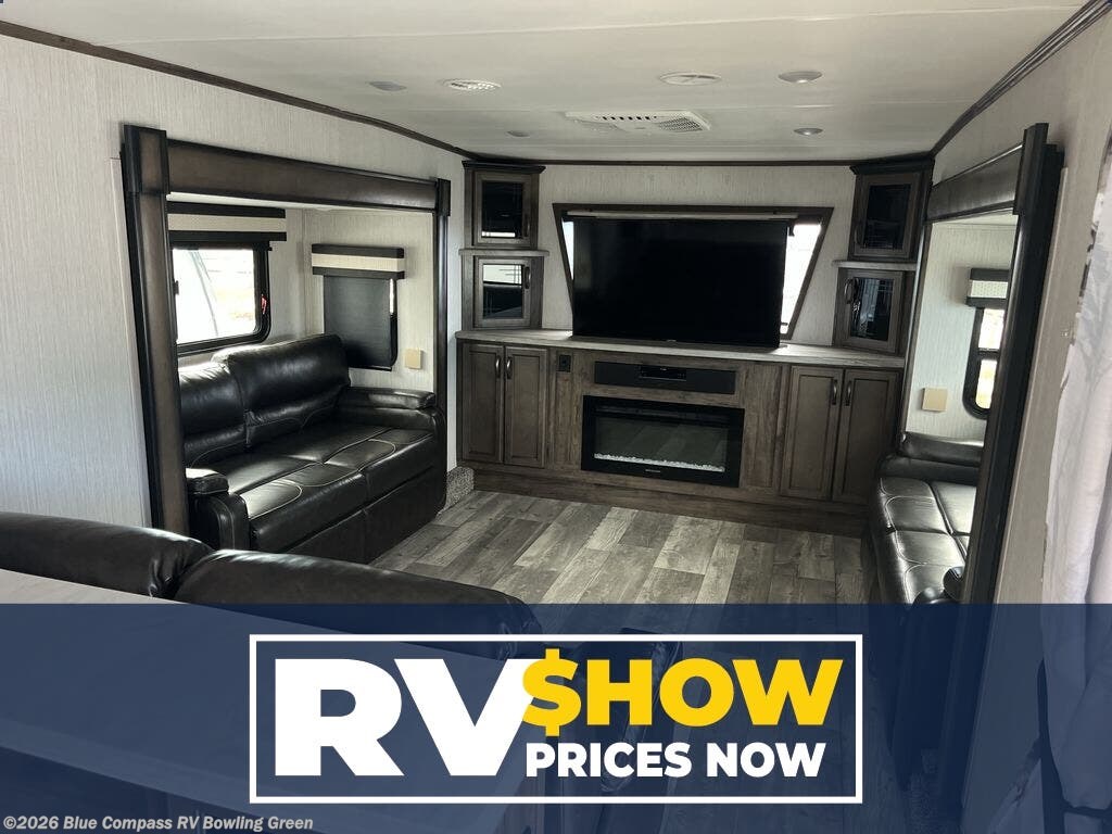 Used 2020 Forest River Sandpiper 379FLOK available in Bowling Green, Kentucky