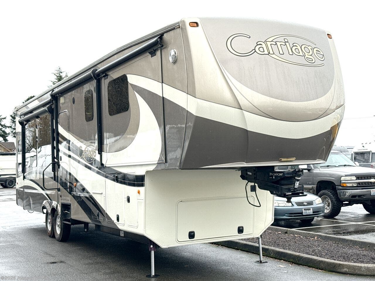 Used 2016 CrossRoads Carriage CG38SB available in Fife, Washington