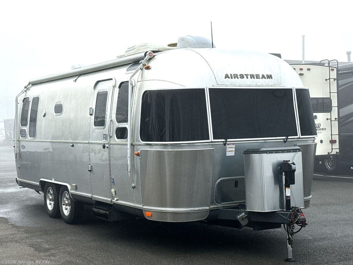 Used 2016 Airstream Flying Cloud 26U available in Fife, Washington