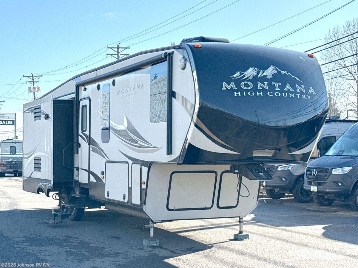 Used 2016 Keystone Montana High Country 305RL available in Fife, Washington