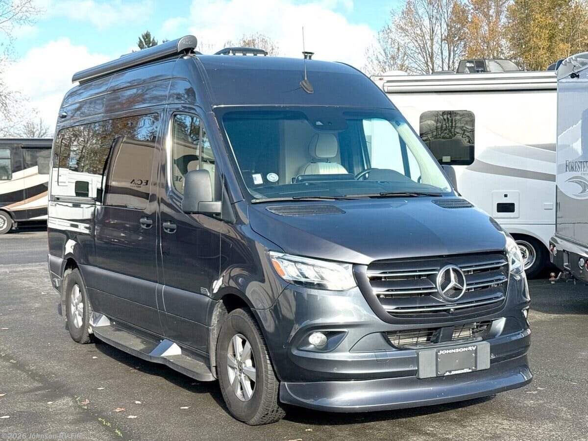 Used 2022 Midwest Sprinter Midwest Passage  144 FD2 LOUNGE available in Fife, Washington