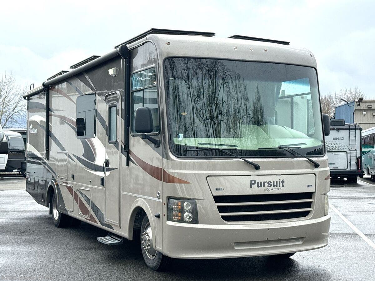 Used 2017 Coachmen Pursuit 31SB available in Fife, Washington