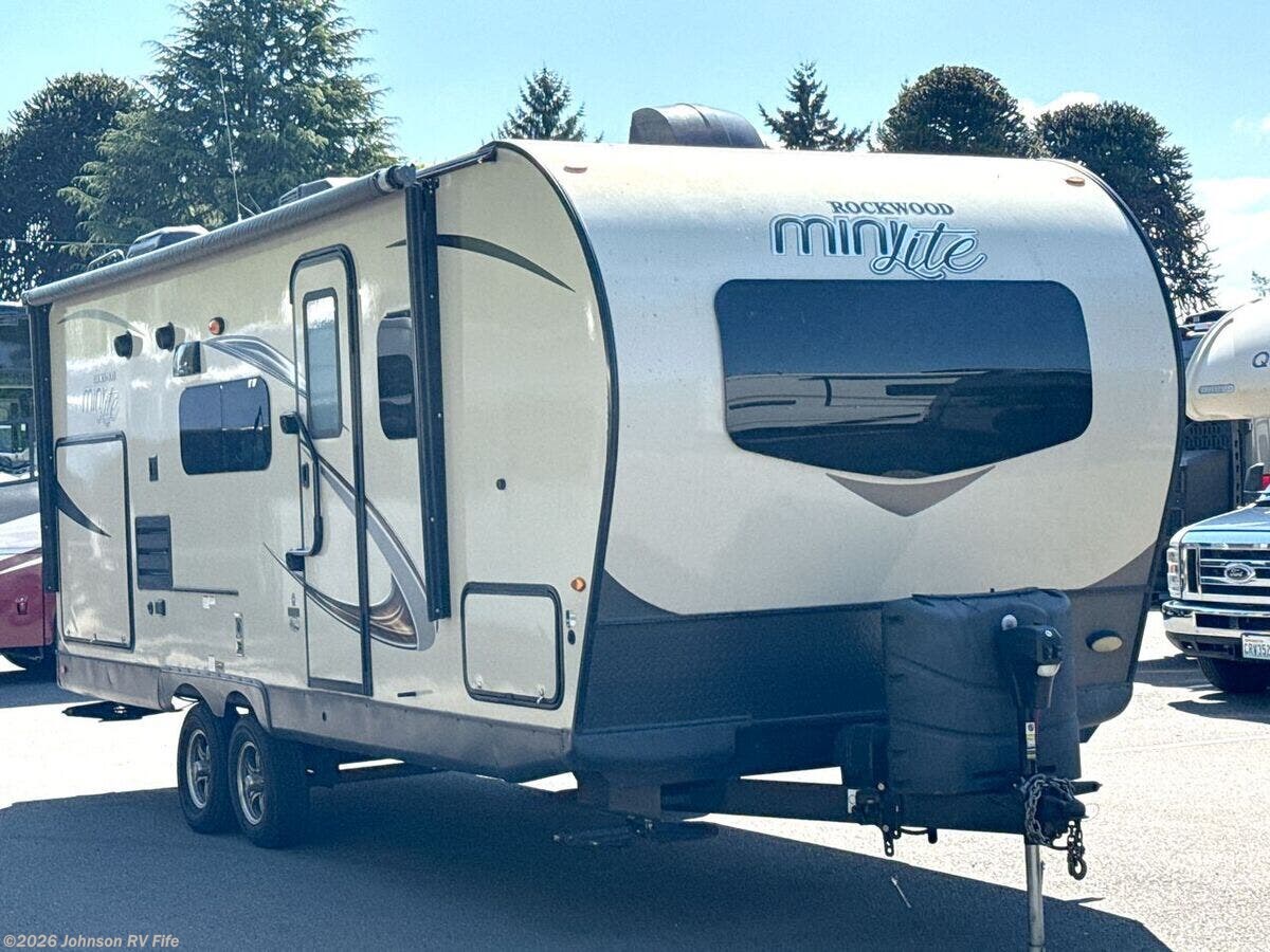 Used 2019 Forest River Rockwood Mini Lite 2507S available in Fife, Washington
