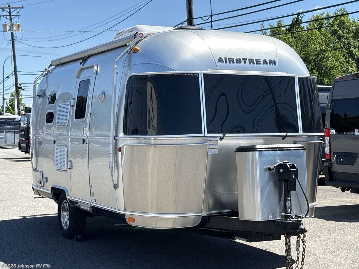 Used 2018 Airstream Flying Cloud 20FB available in Fife, Washington