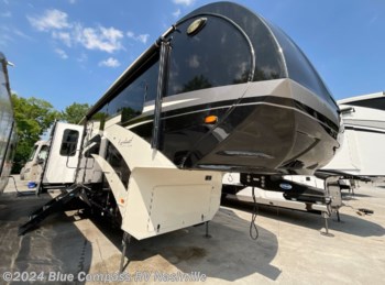 Used 2020 Forest River Cardinal 3950TZX available in Lebanon, Tennessee