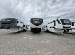 New 2025 Jayco Pinnacle 38FBRK available in Lebanon, Tennessee